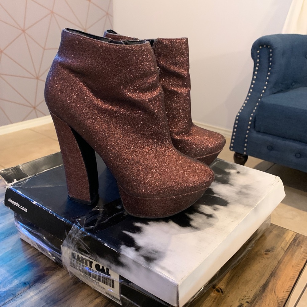 Dolce Vita glitter ankle disco booties